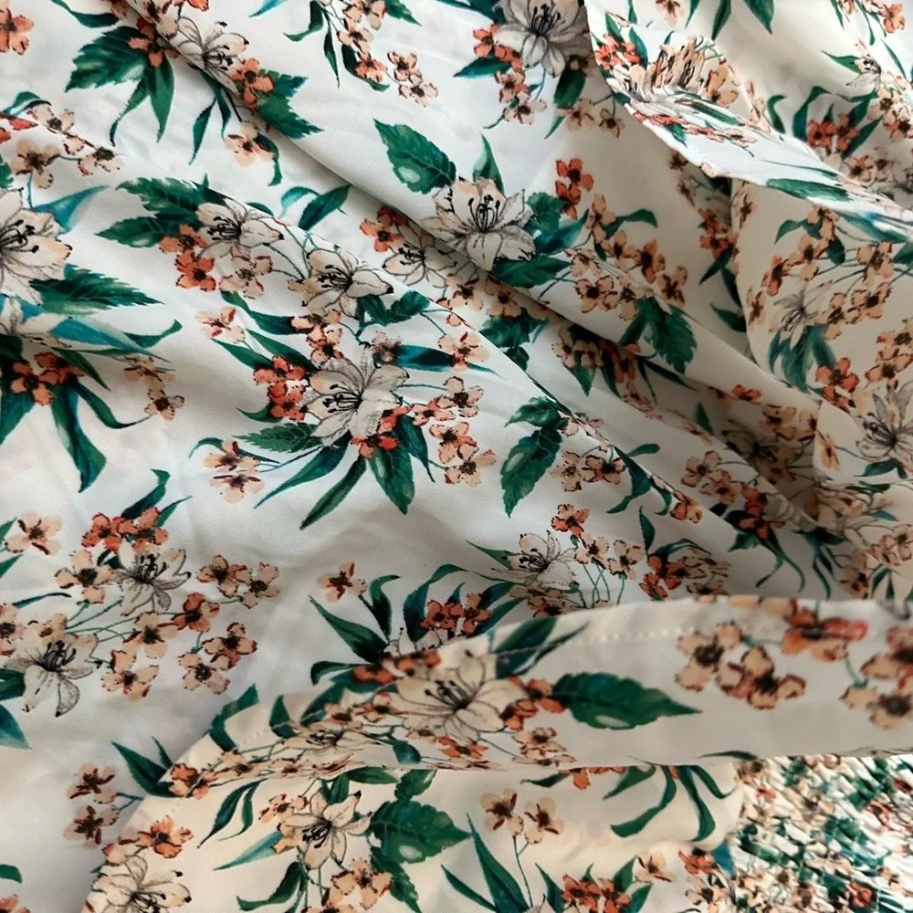 Anthropologie Moon River Layered Floral Skirt Med Stretchy waist 2 layers